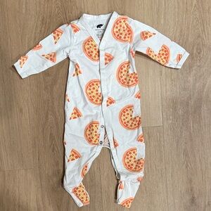 Monica + Andy Pizza Print Footies